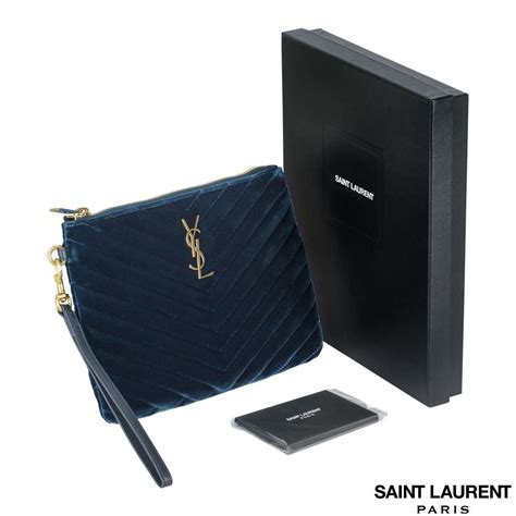 ysl velvet clutch|Mehr.